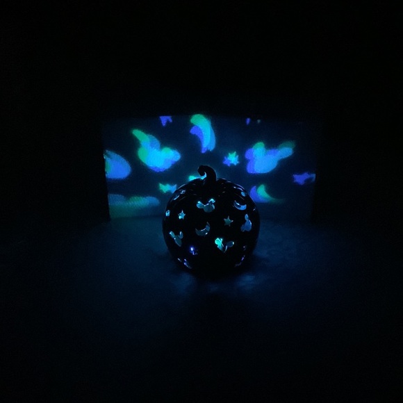 Mickey Mouse LED faux pumpkin - Picture 13 of 15